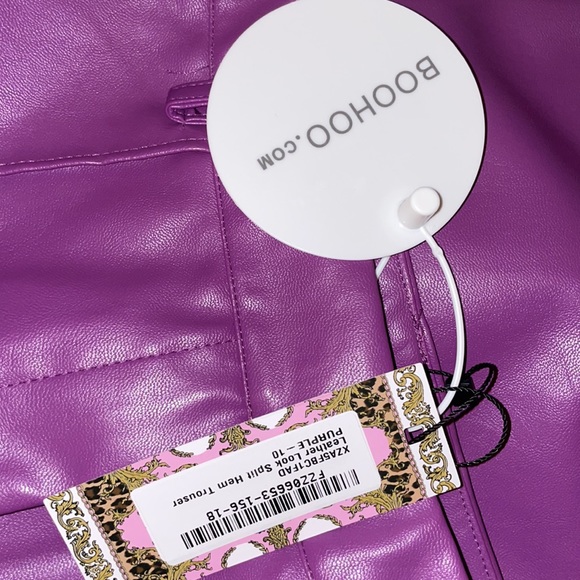 NEW BOOHOO - NEVER WORN‼️ Leather Look Split Hem Trousers US SIZE 6 UK SIZE 10 - Picture 9 of 9